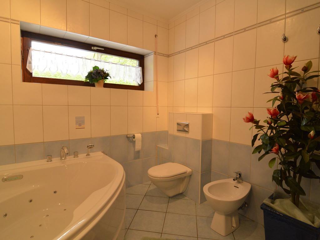 Modish Holiday Home In Waimes With Sauna Esterno foto