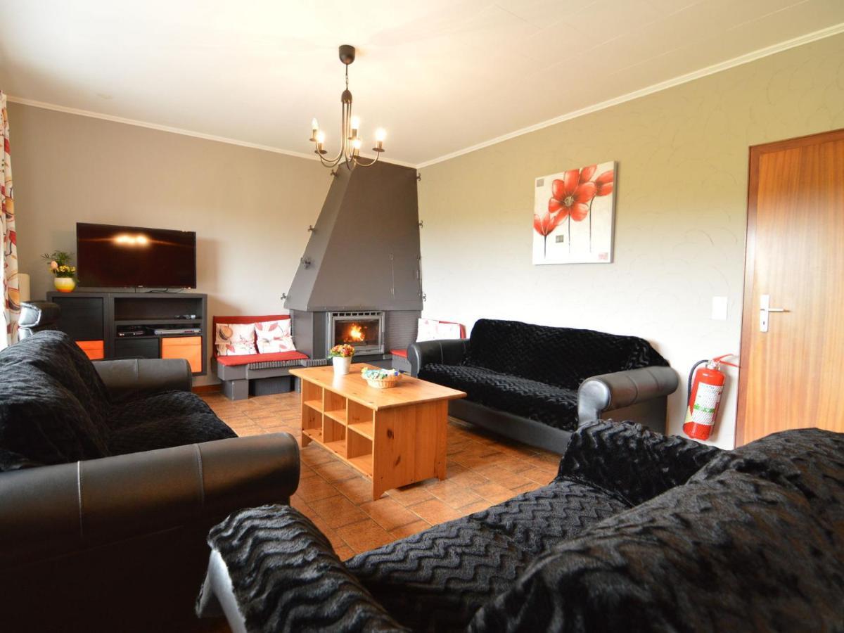 Modish Holiday Home In Waimes With Sauna Esterno foto